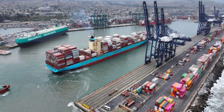 FRUTAS DE CHILE Y STI DAN EL VAMOS A NUEVA TEMPORADA RÉCORD DE CEREZAS CON PRIMER EMBARQUE A ASIA