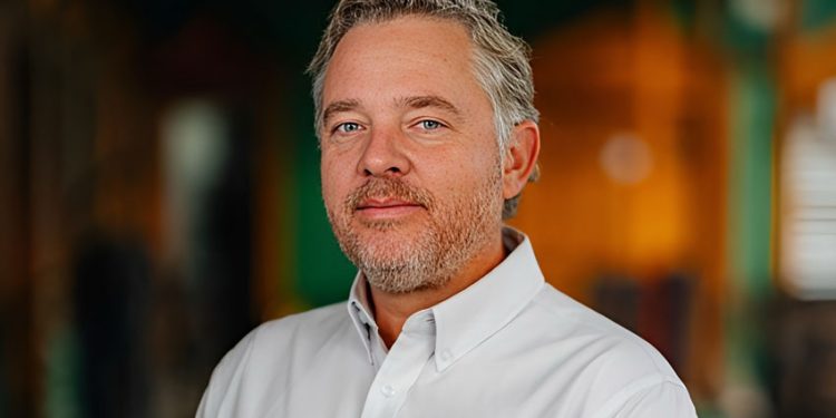 MARK BINDHOFF ASUME COMO NUEVO GERENTE GENERAL DE ATI