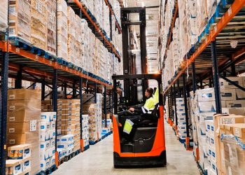 CARRERAS GRUPO LOGÍSTICO Y TOYOTA MATERIAL HANDLING ESPAÑA PONEN EN MARCHA EL PRIMER ECOSISTEMA DE HIDRÓGENO DE UN OPERADOR ESPAÑOL