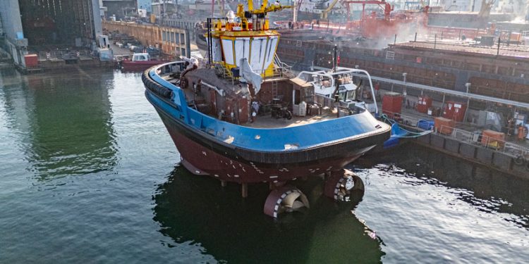 ENAP Y SAAM PONEN A FLOTE PRIMER REMOLCADOR ELÉCTRICO  PARA LATINOAMÉRICA EN TURQUÍA