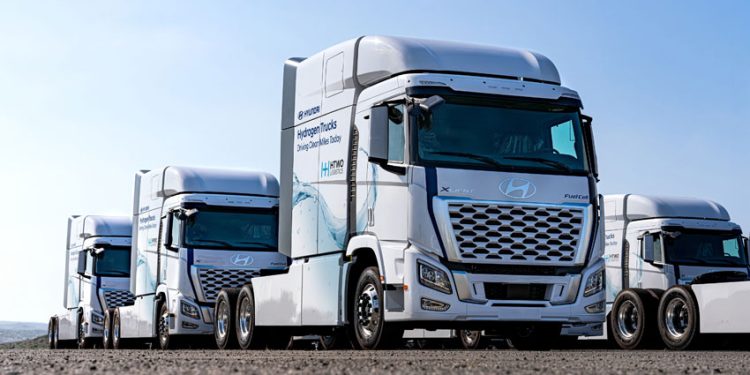 HYUNDAI MOTOR GROUP DESPLIEGA SUS CAMIONES DE HIDRÓGENO XCIENT FUEL CELL PARA HMGMA CLEAN LOGISTICS
