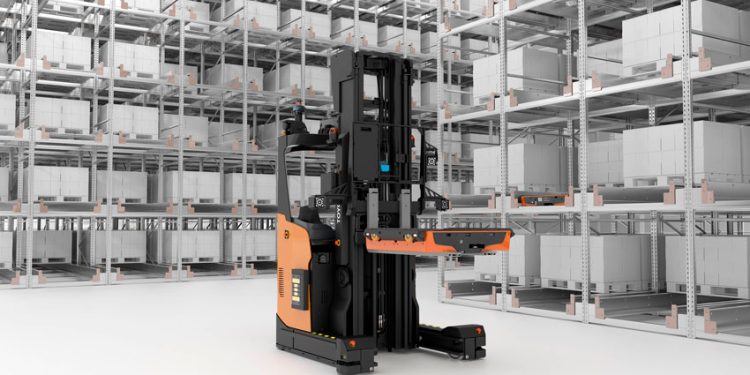 TOYOTA PRESENTA SWARM AUTOMATION STORAGE, UNA SOLUCIÓN DE AGV Y SHUTTLE PARA ALMACENAJE DE ALTA DENSIDAD DE PALÉS