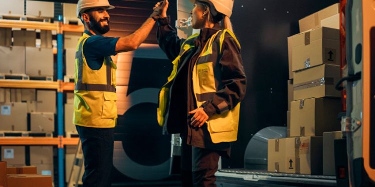 INTEGRACIÓN DE OPERACIONES B2C Y B2B URBANAS: UNA OPORTUNIDAD ESTRATÉGICA PARA EMPRESAS DE DISTRIBUCIÓN