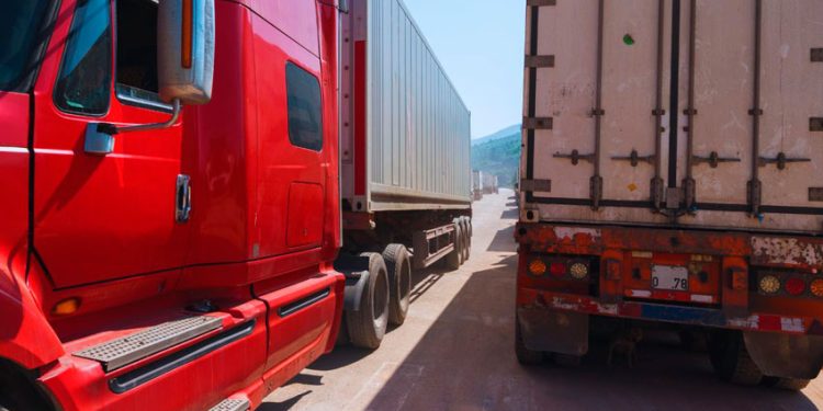 TRANSPORTE DE MERCANCÍA PESADA: A QUÉ RETOS SE ENFRENTA LA RUTA