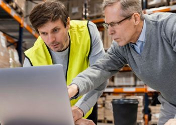 NUEVA ALIANZA ENTRE KLOG.CO Y CHECK WMS ENTREGA SOLUCIONES INTEGRADAS PARA TRANSPORTE E INVENTARIOS EN LATINOAMÉRICA