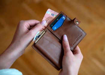 ENCUESTA REVELA LA MAYOR PREOCUPACIÓN DE LOS LÍDERES DE CARA A 2025