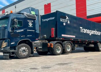 TRANSGAMBOA REFUERZA OPERACIONES PARA TRANSPORTAR TECNOLOGÍA EN LA VUELTA A CLASES