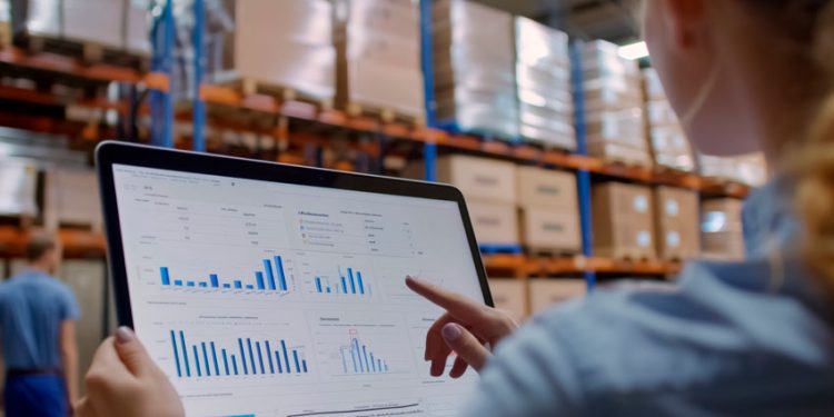 ¿CÓMO INICIAR CON IA EN EL MUNDO LOGÍSTICO?