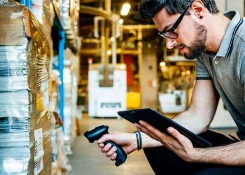 LA AUTOMATIZACIÓN DE ALMACENES IMPULSA UNA CADENA DE SUMINISTRO EFICIENTE, CONECTADA Y TRANSPARENTE