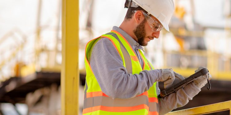 MINERÍA INTELIGENTE: CÓMO LA DIGITALIZACIÓN TRANSFORMA LA SEGURIDAD Y EFICIENCIA EN LA INDUSTRIA