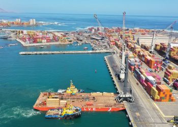 DESAFÍO SUPERADO: ITI EMBARCA EXITOSAMENTE UNA GRÚA MÓVIL DE MÁS DE 500 TONELADAS