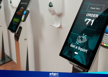 T1: TECNOLOGÍA AL SERVICIO DEL CLIENTE: PANTALLAS TÁCTILES QUE HACEN MÁS RENTABLE CADA INTERACCIÓN