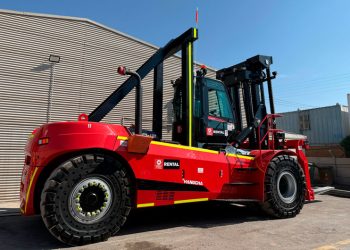 NUEVA GRÚA HANGCHA REFUERZA OPERACIONES MINERAS EN EL NORTE DE CHILE