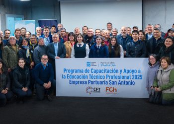 PUERTO SAN ANTONIO INICIA PROGRAMA DE CAPACITACIÓN Y APOYO A LA EDUCACIÓN TÉCNICO PROFESIONAL QUE BENEFICIARÁ A MÁS 600 PERSONAS DE LA PROVINCIA