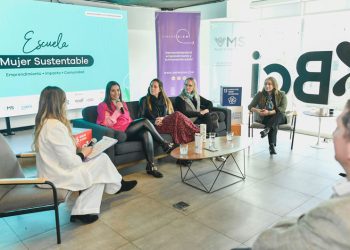 CHILENAS SE GRADÚAN DE ESCUELA DE SOSTENIBILIDAD PIONERA EN CHILE Y LATINOAMÉRICA