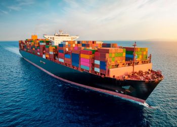 EMBARQUES DE EXPORTACIÓN DE SALMÓN IMPULSADOS POR BIOCOMBUSTIBLE LOGRAN UNA REDUCCIÓN DEL 25% EN LAS EMISIONES DE CO₂