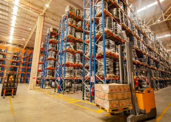 MEGACENTRO: BODEGAS FLEXIBLES POR DÓNDE SUS CLIENTES LAS MIREN