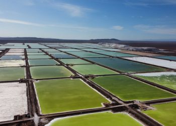 SQM REDUCIRÁ AL 50% EL USO DE AGUA CONTINENTAL EN EL SALAR DE ATACAMA Y CONSOLIDA 17% DEL MERCADO GLOBAL DE LITIO
