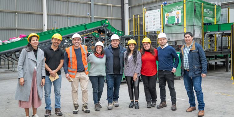 ESTUDIANTES DE MBA USACH VISITAN PLANTA DE STARKEN EN SAN BERNARDO