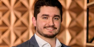 40 HORAS LABORALES: OPORTUNIDAD PARA INNOVAR Y MEJORAR