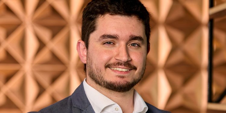 40 HORAS LABORALES: OPORTUNIDAD PARA INNOVAR Y MEJORAR