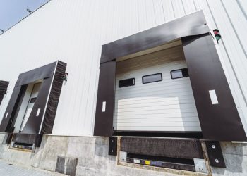 PERMISOS EN PAUSA: LA BUROCRACIA QUE PONE EN JAQUE EL DESARROLLO LOGÍSTICO EN CHILE