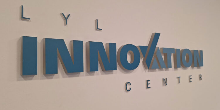 NACE EL INNOVATION CENTER DE LYL: TECNOLOGÍA EN ACCIÓN