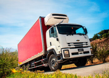 CHEVROLET LANZÓ SU NUEVA LÍNEA DE CAMIONES EURO VI CON ONSTAR NEGOCIOS