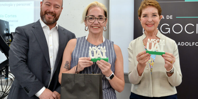 CON CHARLA MAGISTRAL, MAGISTER EN SCM DE LA UAI CONCLUYE SU CICLO DE ACTIVIDADES “THINKING GLOBAL, ACTING LOCAL 2025”