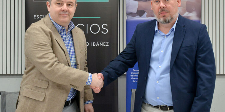 LA ESCUELA DE NEGOCIOS UAI CONSOLIDÓ UNA ALIANZA CON EL SUPPLY CHAIN COUNCIL CHILE