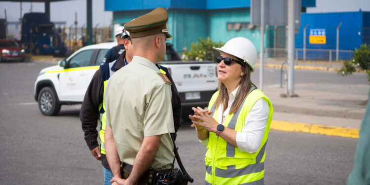 COMUNIDAD LOGÍSTICA DE SAN ANTONIO REALIZA BALANCE POSITIVO DEL PLAN DE FISCALIZACIÓN A CAMIONES APLICADO EN 2025