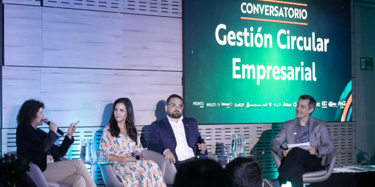 PRONTO COPEC RELEVA LA IMPORTANCIA DE CONSTRUIR  ALIANZAS E IMPULSAR LA INNOVACIÓN EN EL MARCO DEL LANZAMIENTO DE LA GUÍA DE GESTIÓN CIRCULAR