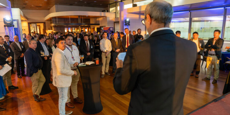 ALOG CHILE CIERRA 2025 JUNTO A SUS SOCIOS Y A LAS PRINCIPALES PERSONALIDADES DEL SECTOR LOGÍSTICO NACIONAL