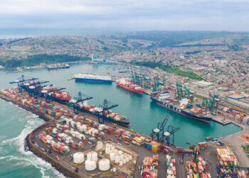 PUERTO SAN ANTONIO CERRÓ 2025 CON CRECIMIENTO EN LA TRANSFERENCIA DE CARGA