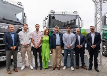 SCANIA CHILE IMPULSA EL TRANSPORTE SUSTENTABLE CON ENTREGA DE CAMIONES GNL A TRANSPORTES RICARDO CONCHA LIMITADA