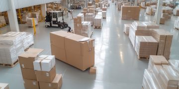 SLOTTING Y LAYOUT: LA FRICCIÓN INVISIBLE QUE EROSIONA LA PRODUCTIVIDAD