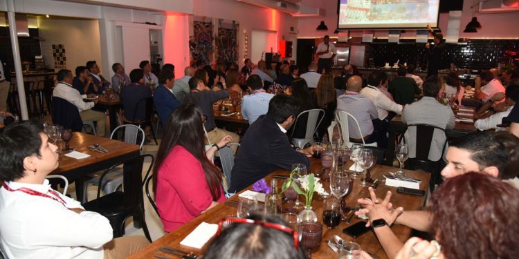 AR RACKING CHILE CUMPLE 15 AÑOS Y SUPERA LOS 2 MILLONES DE POSICIONES