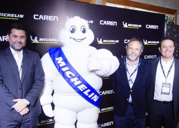 MICHELIN Y CAREN FORTALECEN SU ALIANZA EN CHILE PARA POTENCIAR EL MERCADO DE NEUMÁTICOS DE CAMIONES Y BUSES