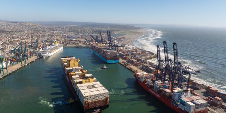 INGRESO DE LA ADENDA EXCEPCIONAL AL SEIA CONFIRMA EL COMPROMISO DE PUERTO EXTERIOR CON EL DESARROLLO DE SAN ANTONIO Y LA COMPETITIVIDAD DE CHILE