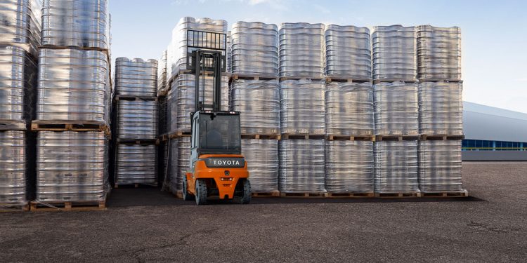 LA POTENCIA SE FUSIONA CON LA PRECISIÓN EN LAS NUEVAS CARRETILLAS CONTRAPESADAS TOYOTA TRAIGO80