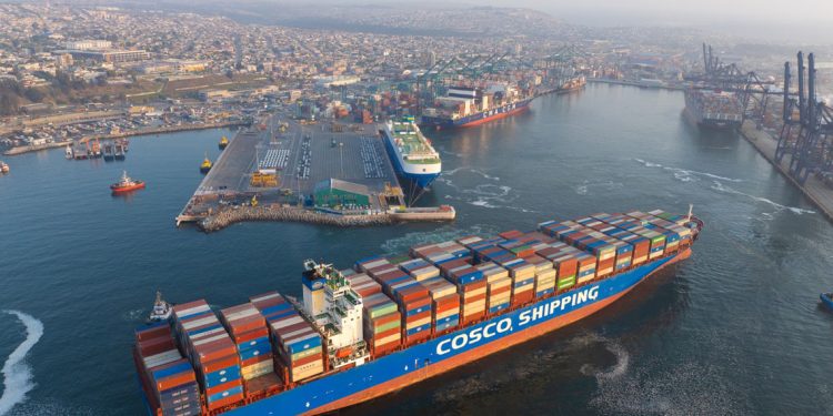 EL PRINCIPAL PUERTO DE CHILE TRANSFIRIÓ 3.861.752 TONELADAS ENTRE ENERO Y FEBRERO, IMPULSADO POR EL ALZA DE LA CARGA CONTENERIZADA Y LA CARGA FRACCIONADA.