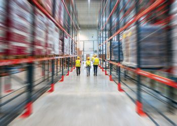 ¿CHILE PUEDE SUMARSE A LA OLA?: DESAFÍOS Y OPORTUNIDADES PARA LA ROBÓTICA LOGÍSTICA EN 2026