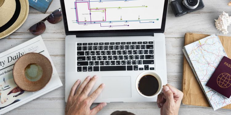 LA LOGÍSTICA DEL FUTURO SE CONSTRUYE CON DATOS: EFICIENCIA, RUTAS OPTIMIZADAS Y CLIENTES MÁS SATISFECHOS