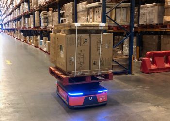 ¿QUÉ NECESITA SABER EL RETAIL PARA AUTOMATIZAR LAS OPERACIONES DE SU CENTRO DE DISTRIBUCIÓN Y NO MORIR EN EL INTENTO?