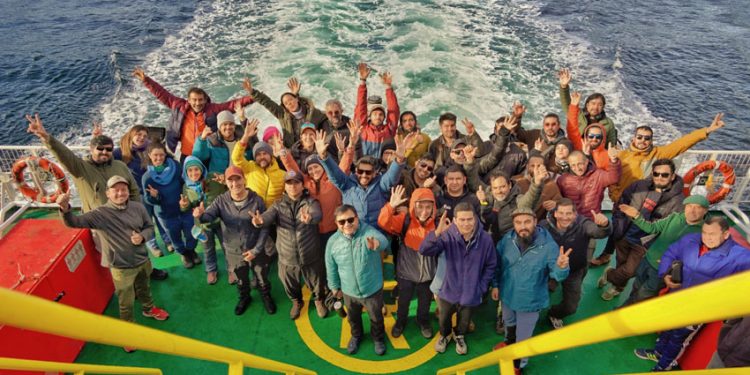 EMPORCHA IMPULSA ENCUENTRO NÁUTICO EN ISLAS HUICHAS CON APOYO LOGÍSTICO CLAVE