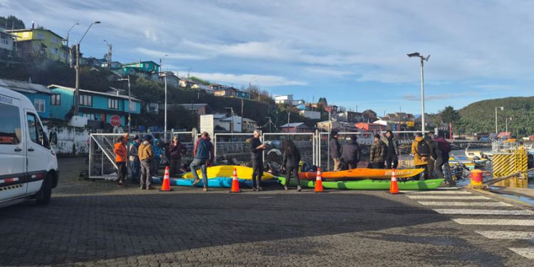 EMPORCHA IMPULSA ENCUENTRO NÁUTICO EN ISLAS HUICHAS CON APOYO LOGÍSTICO CLAVE