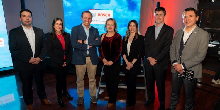 CUMMINS CHILE SELLA ALIANZA CON BOSCH Y FORTALECE SU PRESENCIA EN EL MERCADO AUTOMOTRIZ