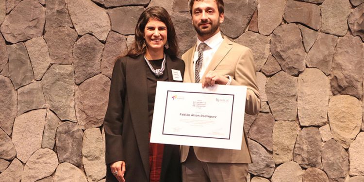 PREMIO DESTACA A UNA NUEVA GENERACIÓN DE TALENTOS PARA LA LOGÍSTICA CHILENA