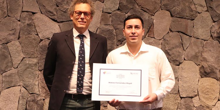 PREMIO DESTACA A UNA NUEVA GENERACIÓN DE TALENTOS PARA LA LOGÍSTICA CHILENA