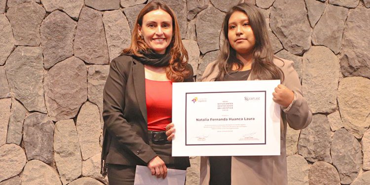PREMIO DESTACA A UNA NUEVA GENERACIÓN DE TALENTOS PARA LA LOGÍSTICA CHILENA